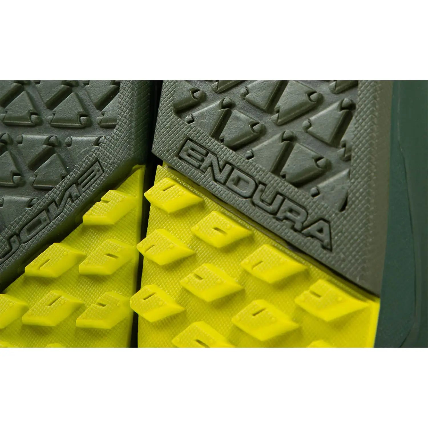 SCARPE ENDURA MT500 BURNER CLIPLESS VERDE FOREST