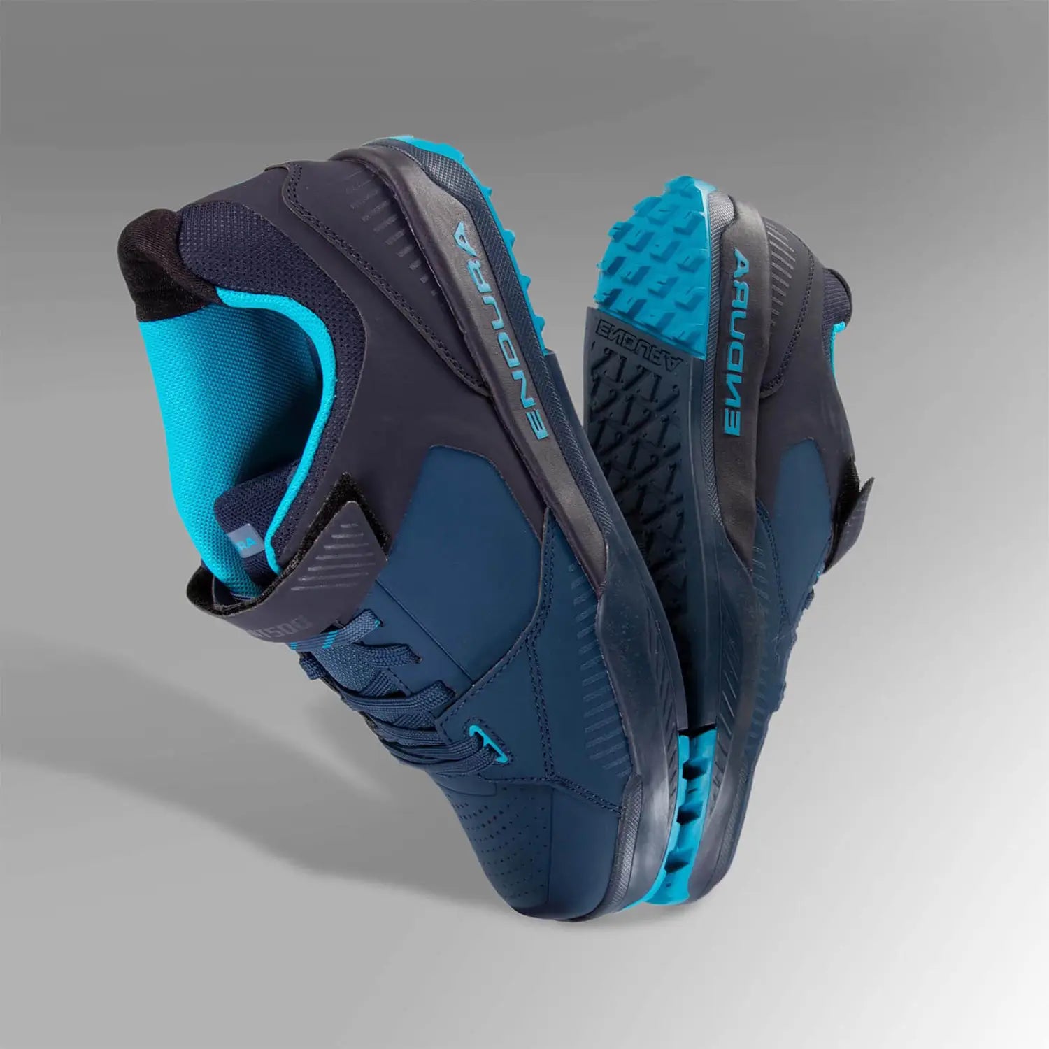 SCARPE ENDURA MT500 BURNER CLIPLESS NAVY