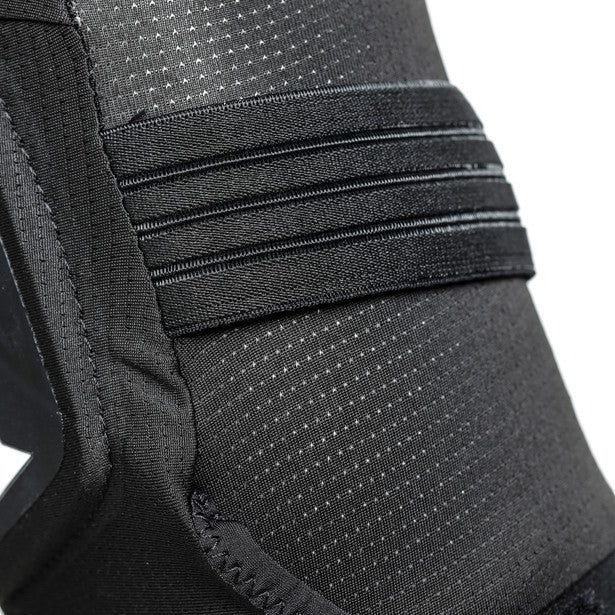 GINOCCHIERE DAINESE TRAIL SKINS PRO