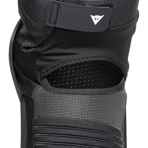 GINOCCHIERE DAINESE TRAIL SKINS PRO