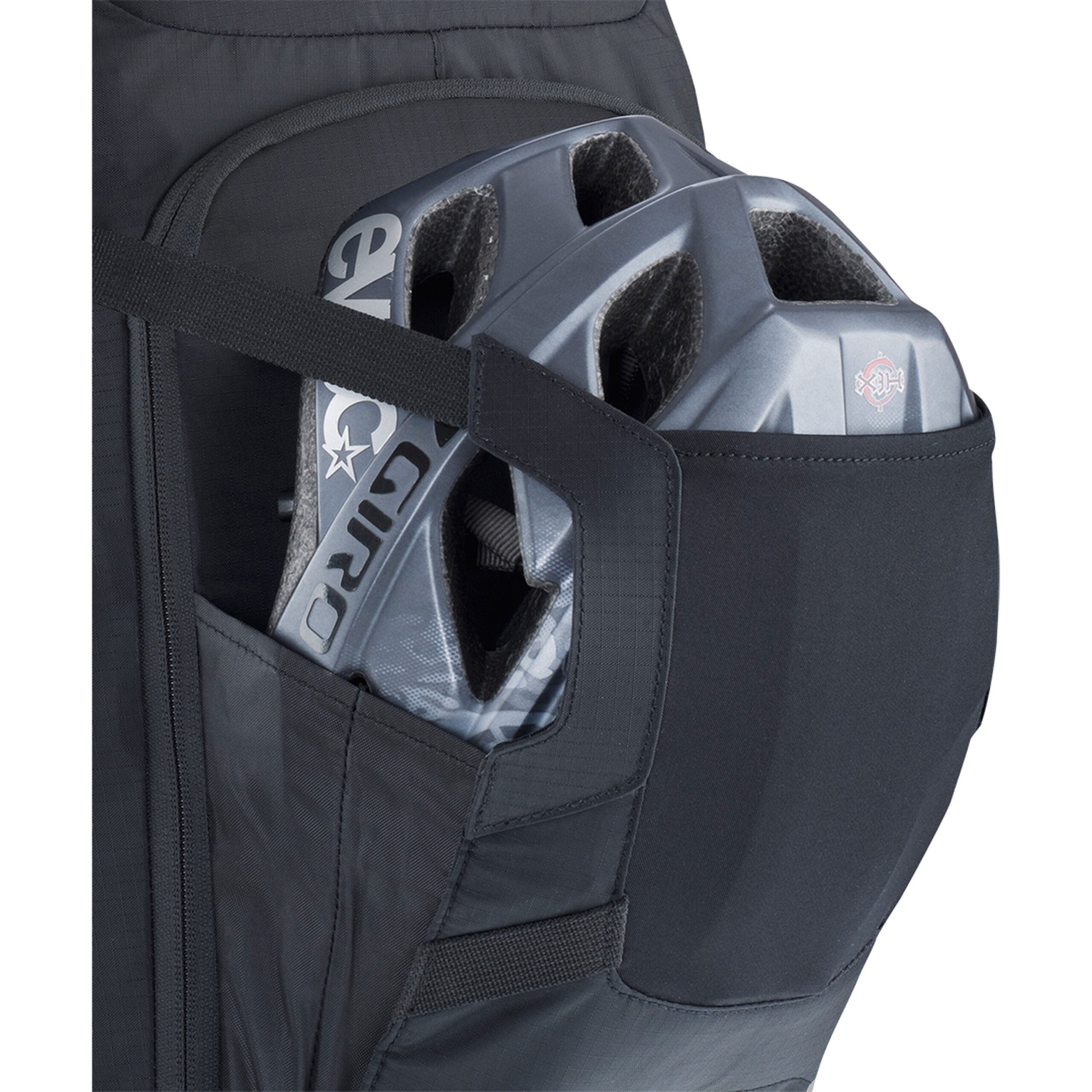 ZAINO CON DORSALE INTEGRATA EVOC PROTECTOR ENDURO BLACKLINE 16 M/L